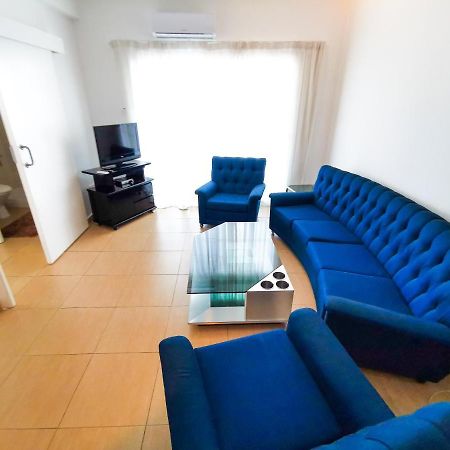 Off Course Seaview Apartment Larnaca Exterior photo